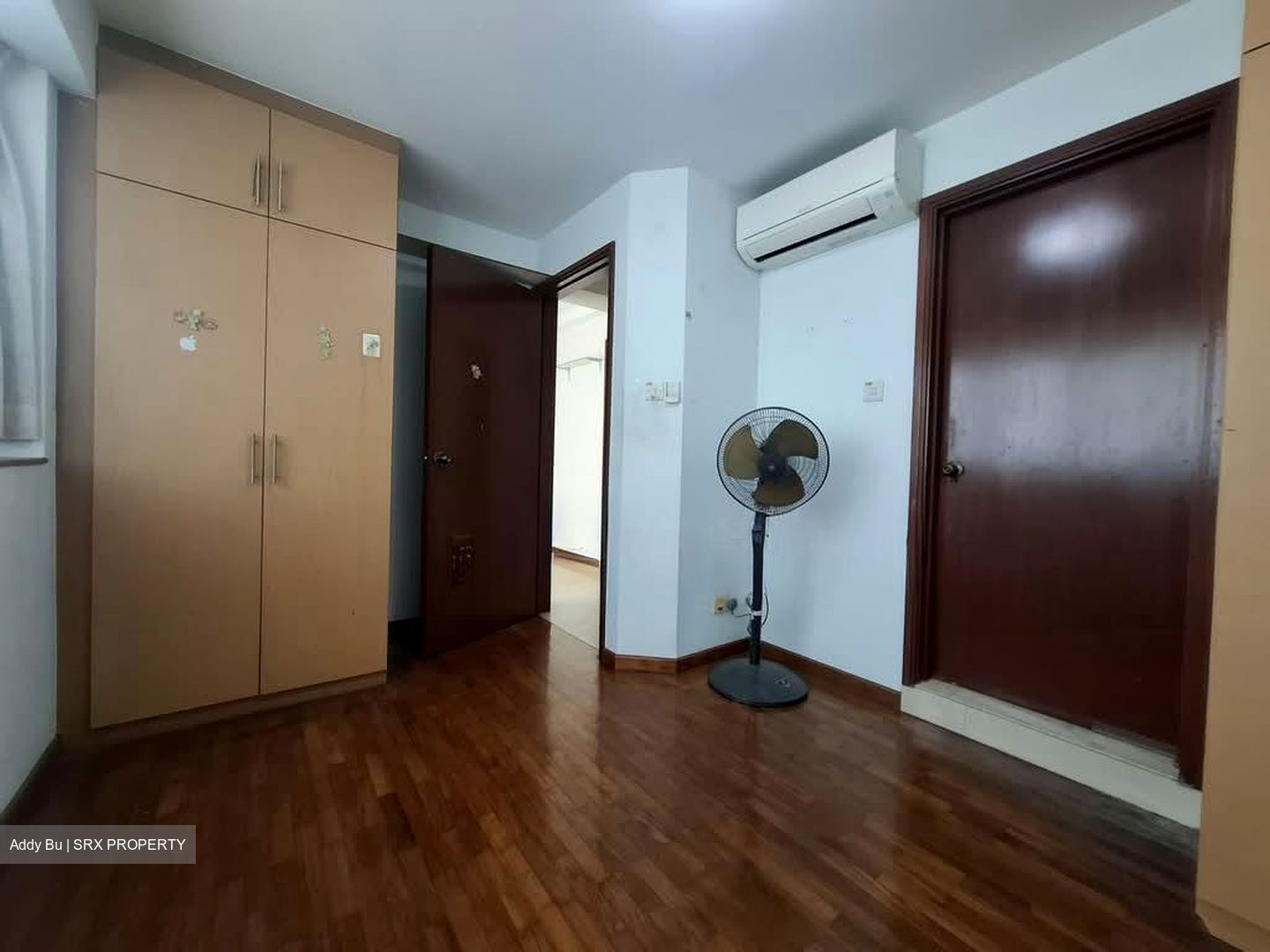 Evergreen Park (D19), Apartment #568159981